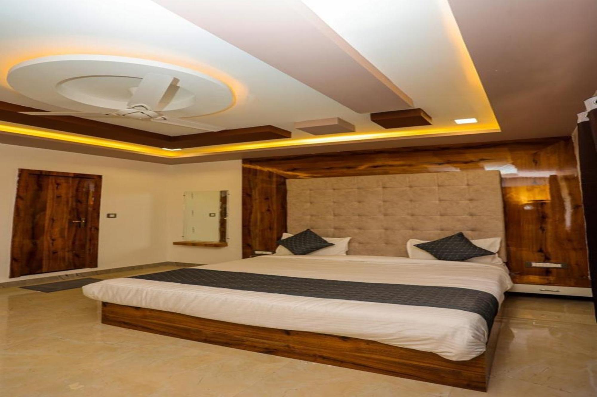 Hotel Eagle Inn Udaipur Extérieur photo