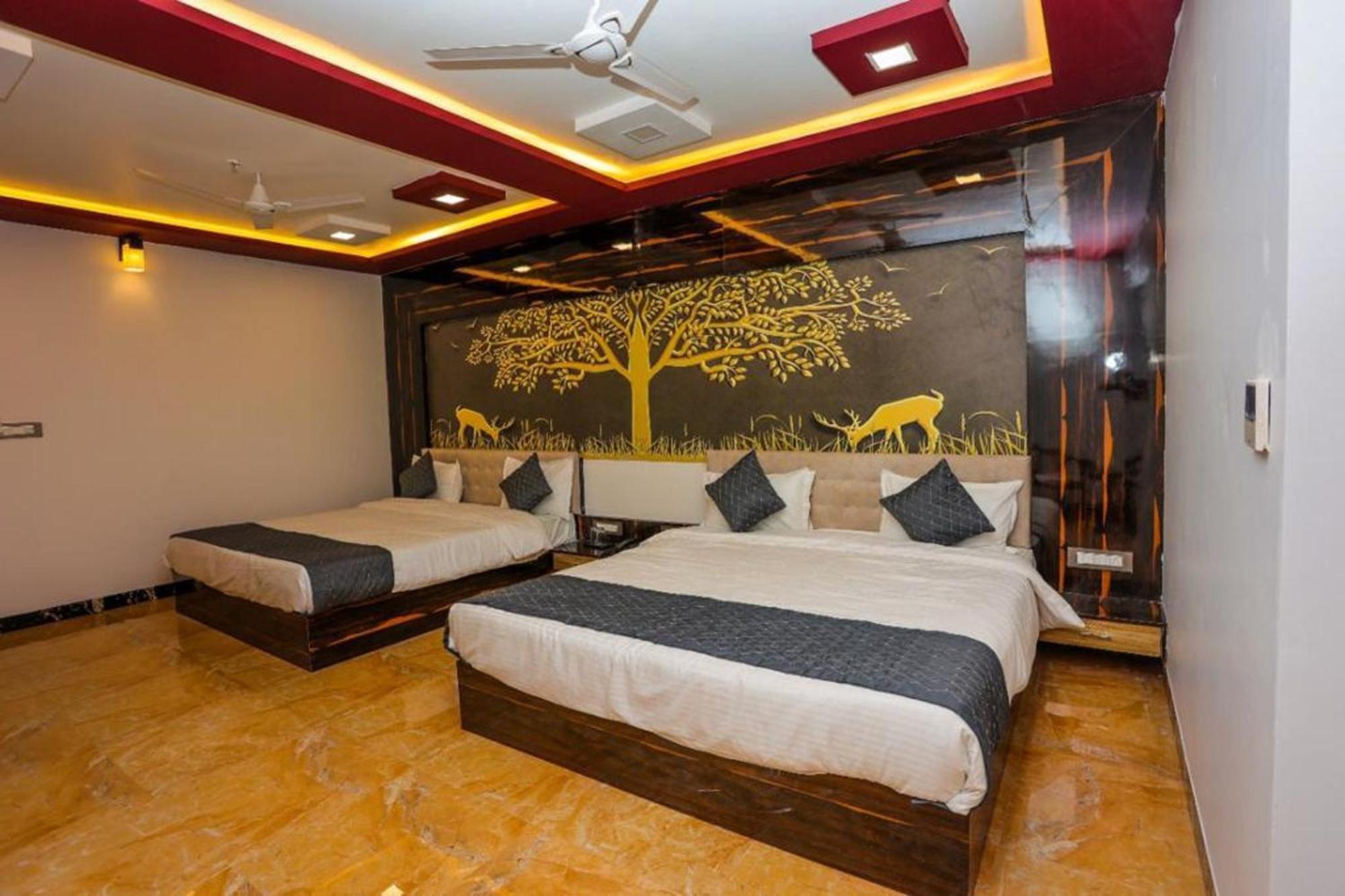 Hotel Eagle Inn Udaipur Extérieur photo