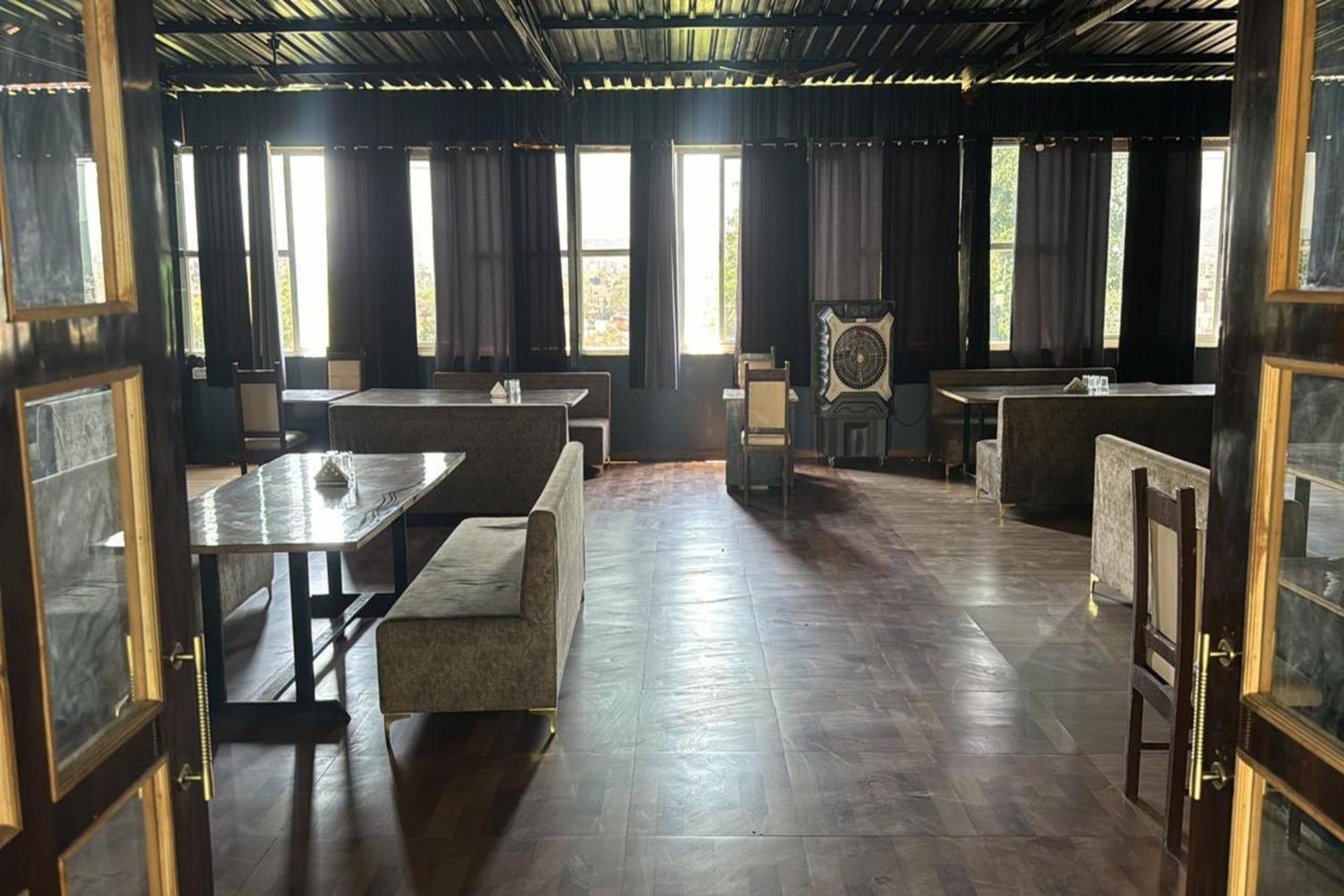 Hotel Eagle Inn Udaipur Extérieur photo