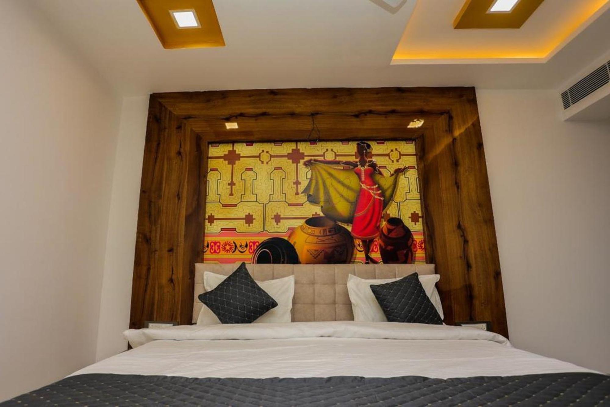 Hotel Eagle Inn Udaipur Extérieur photo